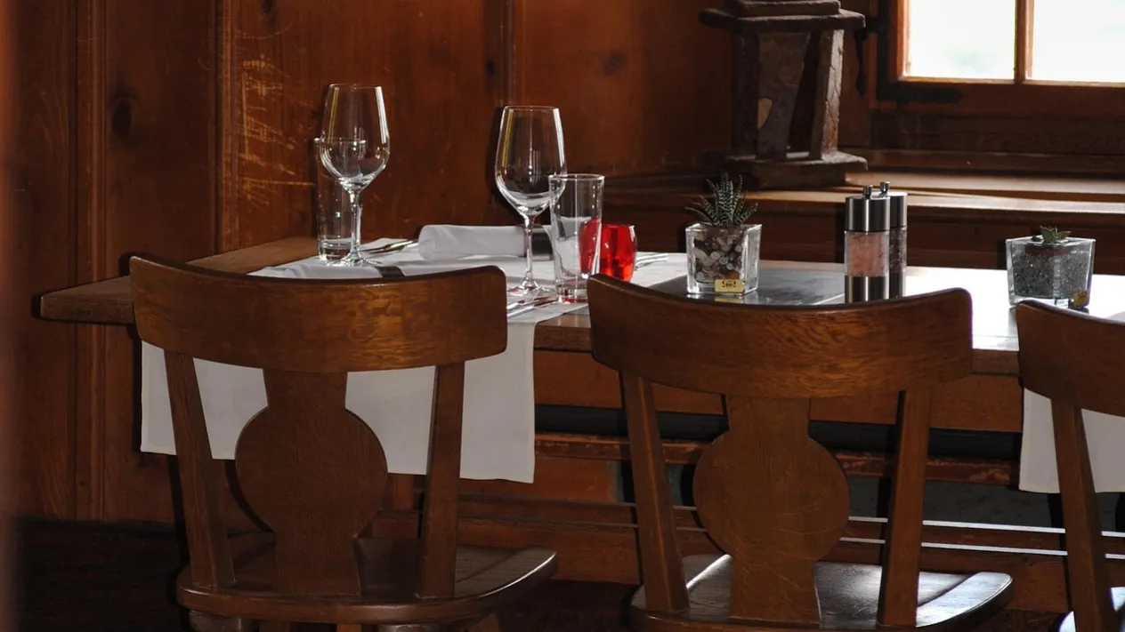 Tisch_pixabay (Foto: pixabay.com) Tisch_pixabay (Foto: pixabay.com)