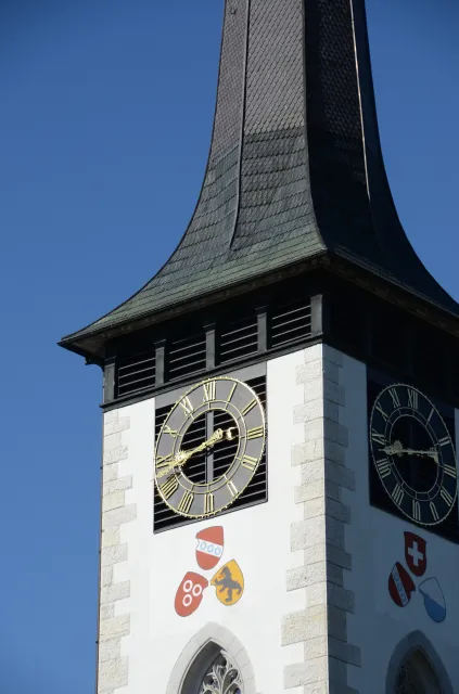 Turmuhr Kirche Turbenthal (Foto: Dieter Theobald) Turmuhr Kirche Turbenthal (Foto: Dieter Theobald)